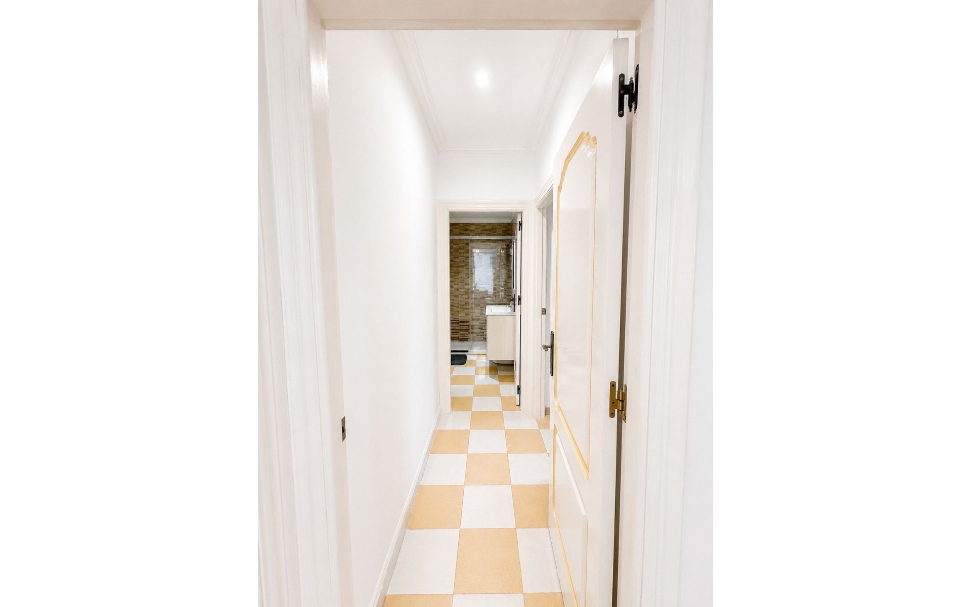 Resale - Villa - Torrevieja - Torrevieja Centro