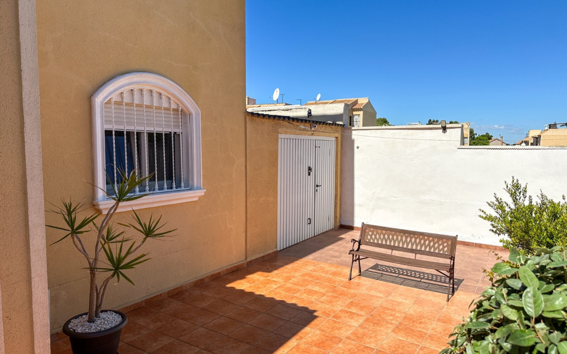 Resale - Villa - Torrevieja - Torrevieja Centro