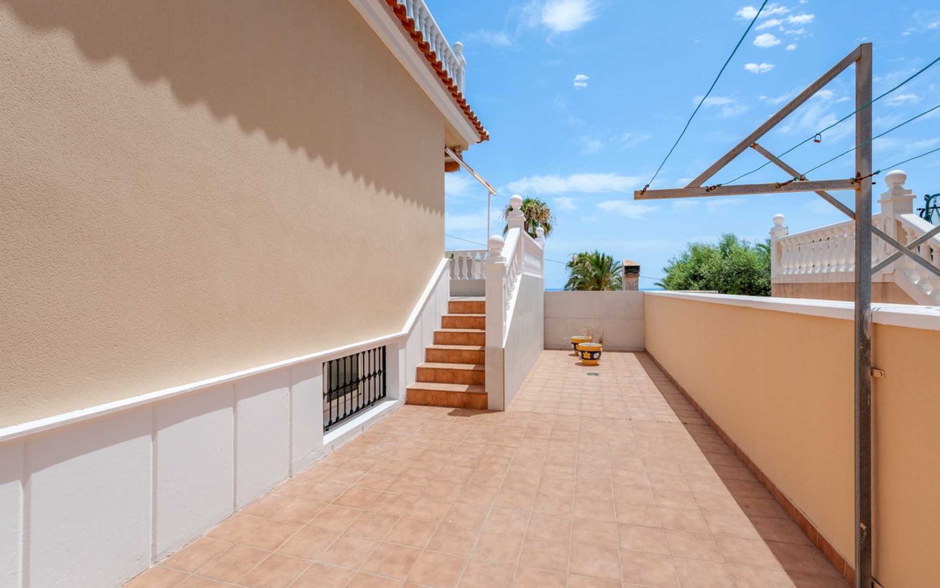 Resale - Villa - Torrevieja - Torrevieja Centro