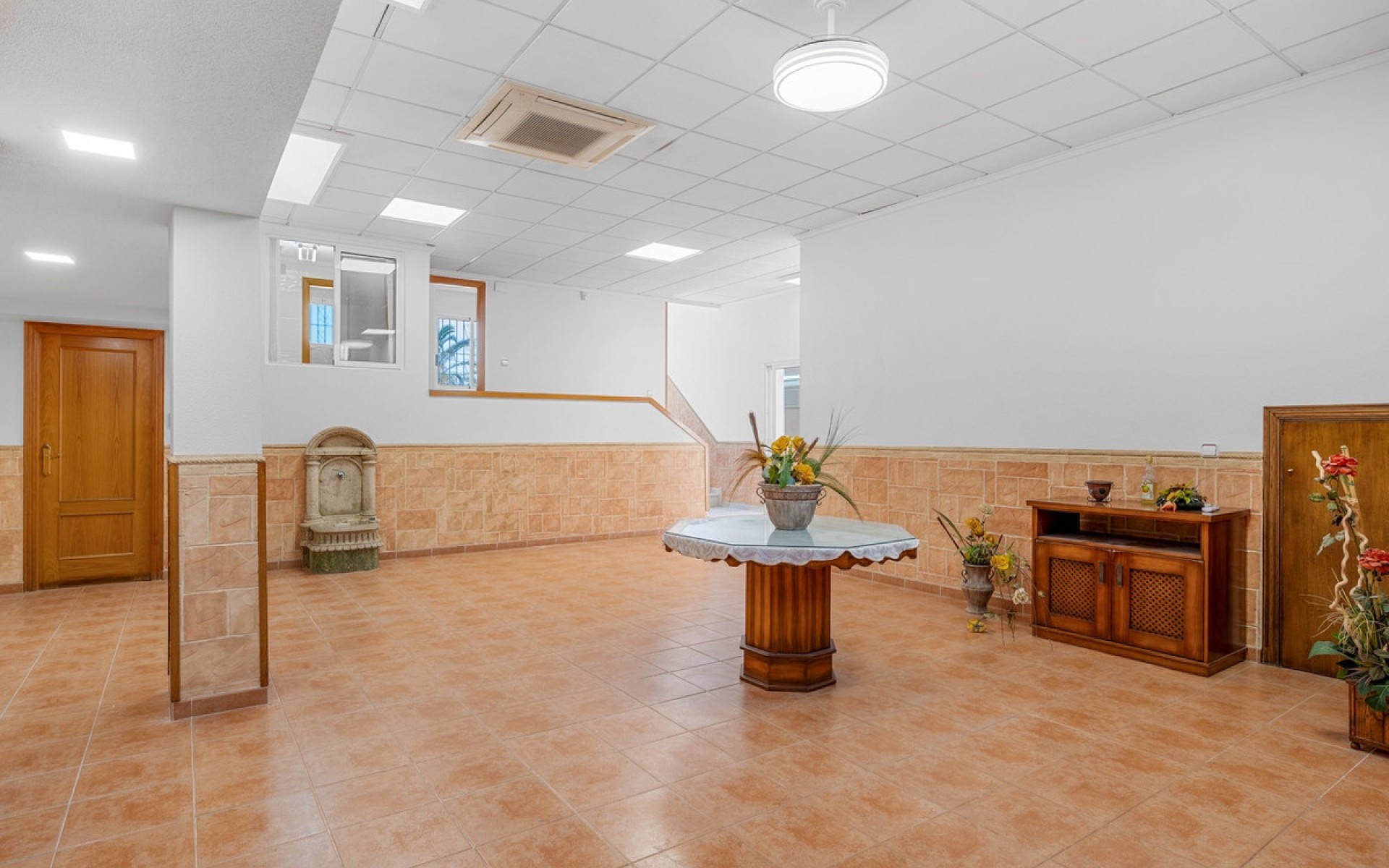 Resale - Villa - Torrevieja - Torrevieja Centro