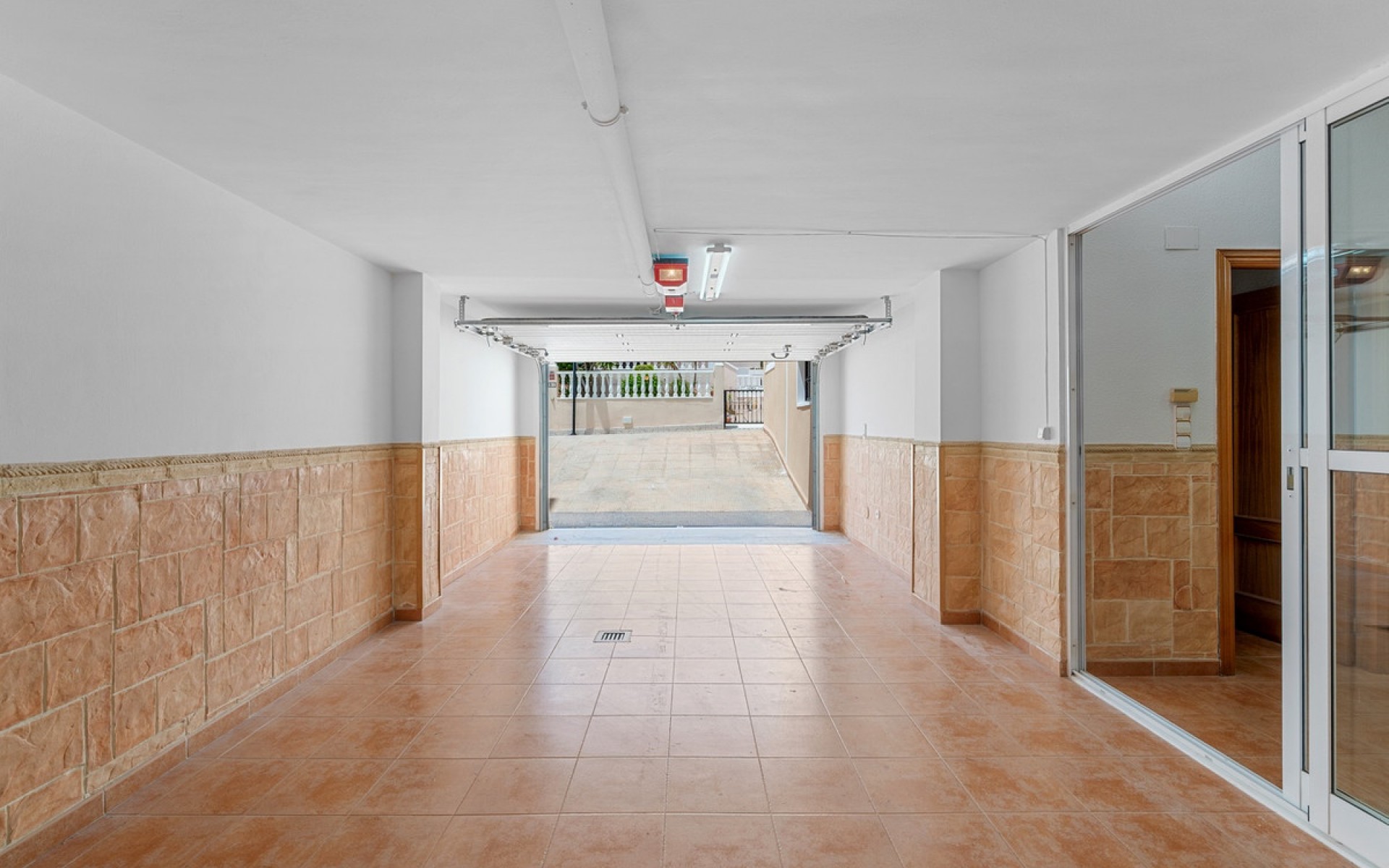 Resale - Villa - Torrevieja - Torrevieja Centro
