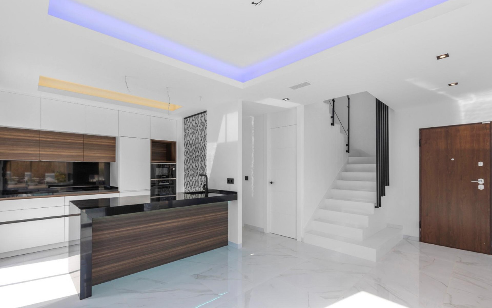 Resale - Villa - Torrevieja - Torrevieja Centro