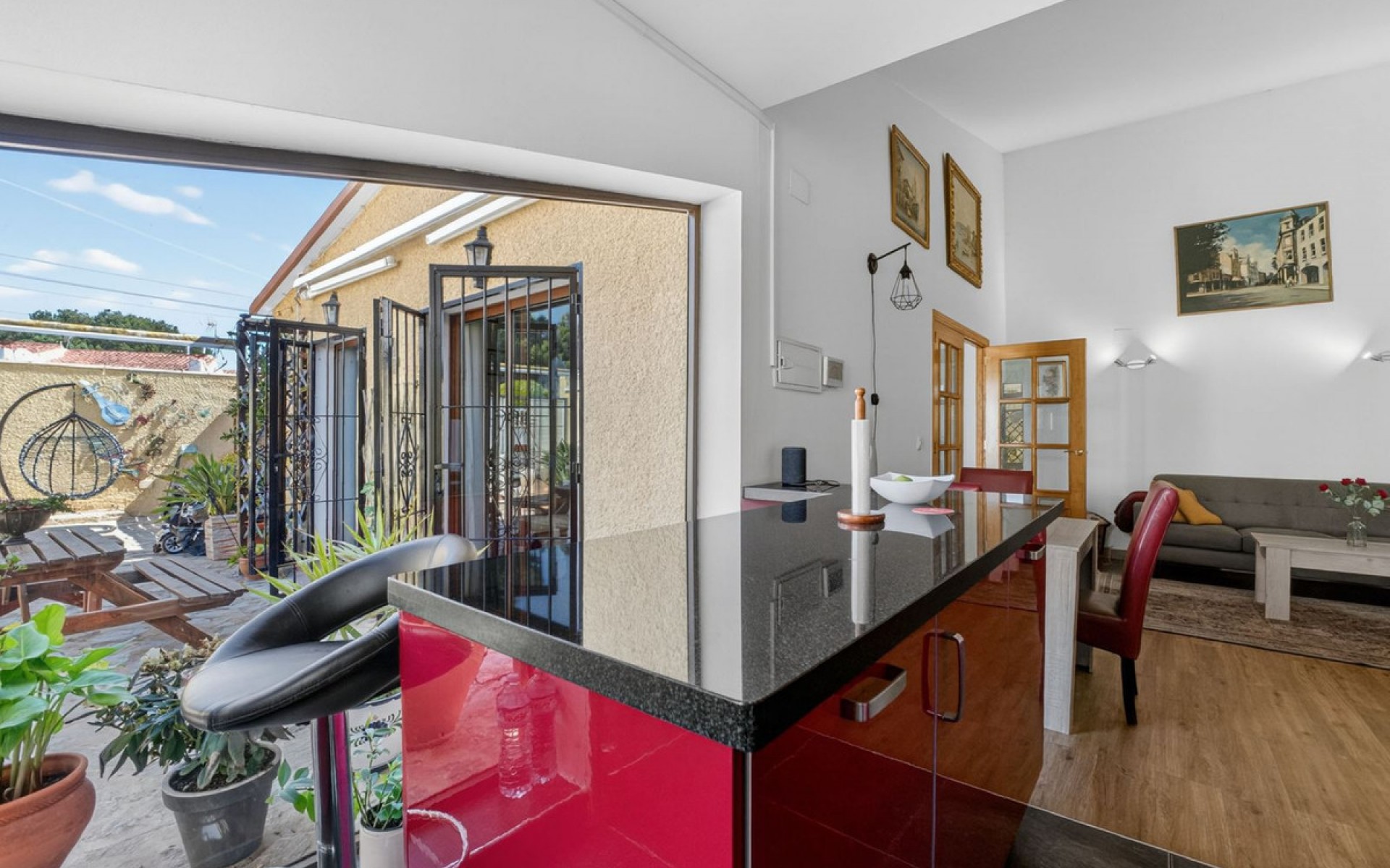 Resale - Villa - Torrevieja - Torrevieja Centro