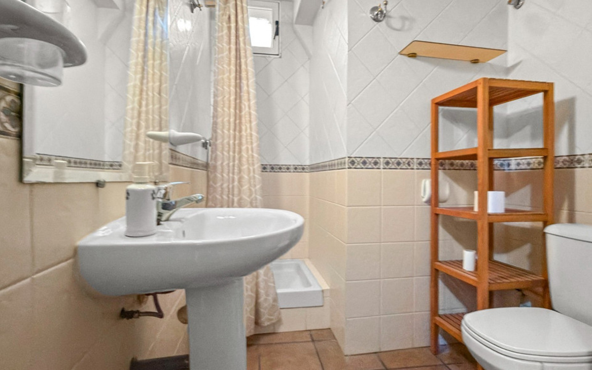 Resale - Villa - Torrevieja - Torrevieja Centro