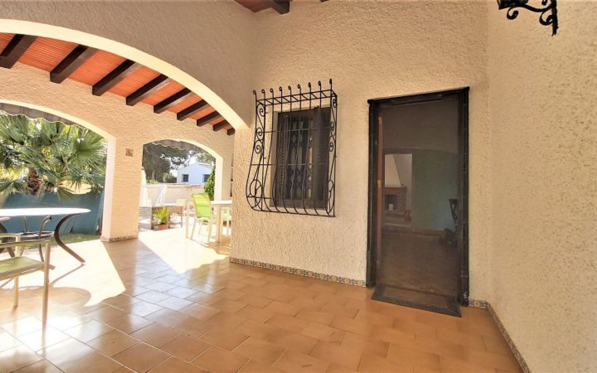 Resale - Villa - Torrevieja - Torrevieja Centro