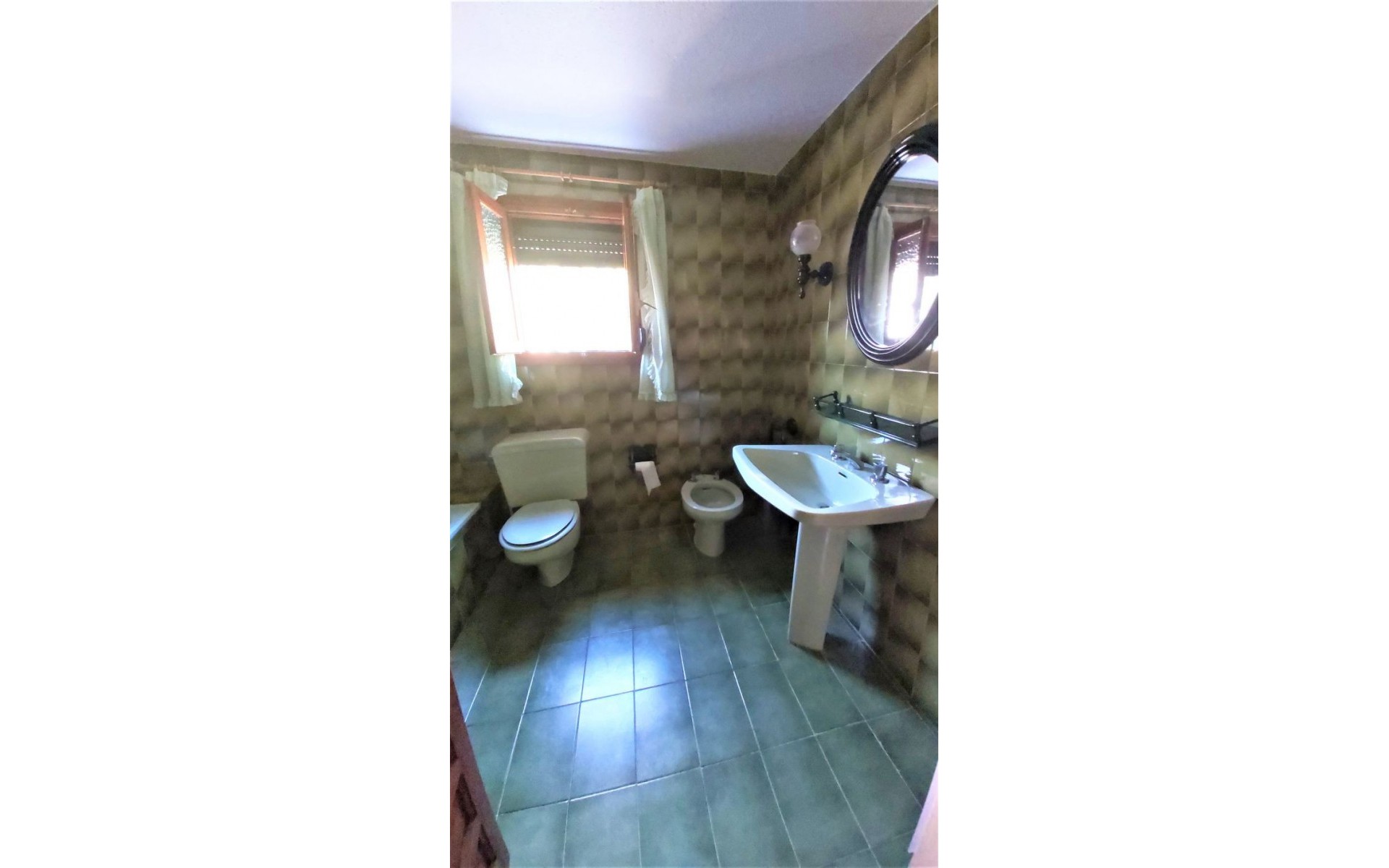 Resale - Villa - Torrevieja - Torrevieja Centro