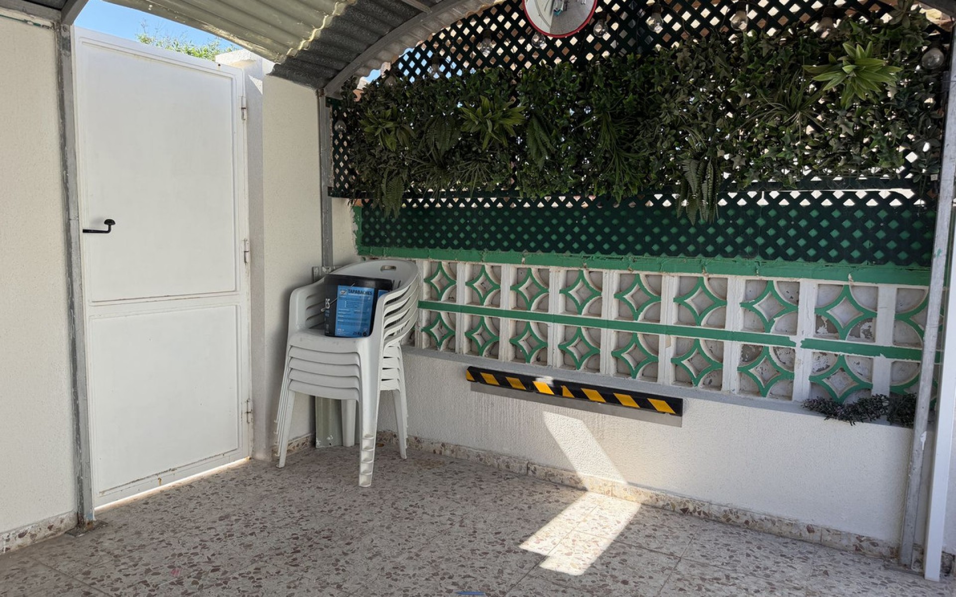 Resale - Villa - Torrevieja - Torrevieja Centro