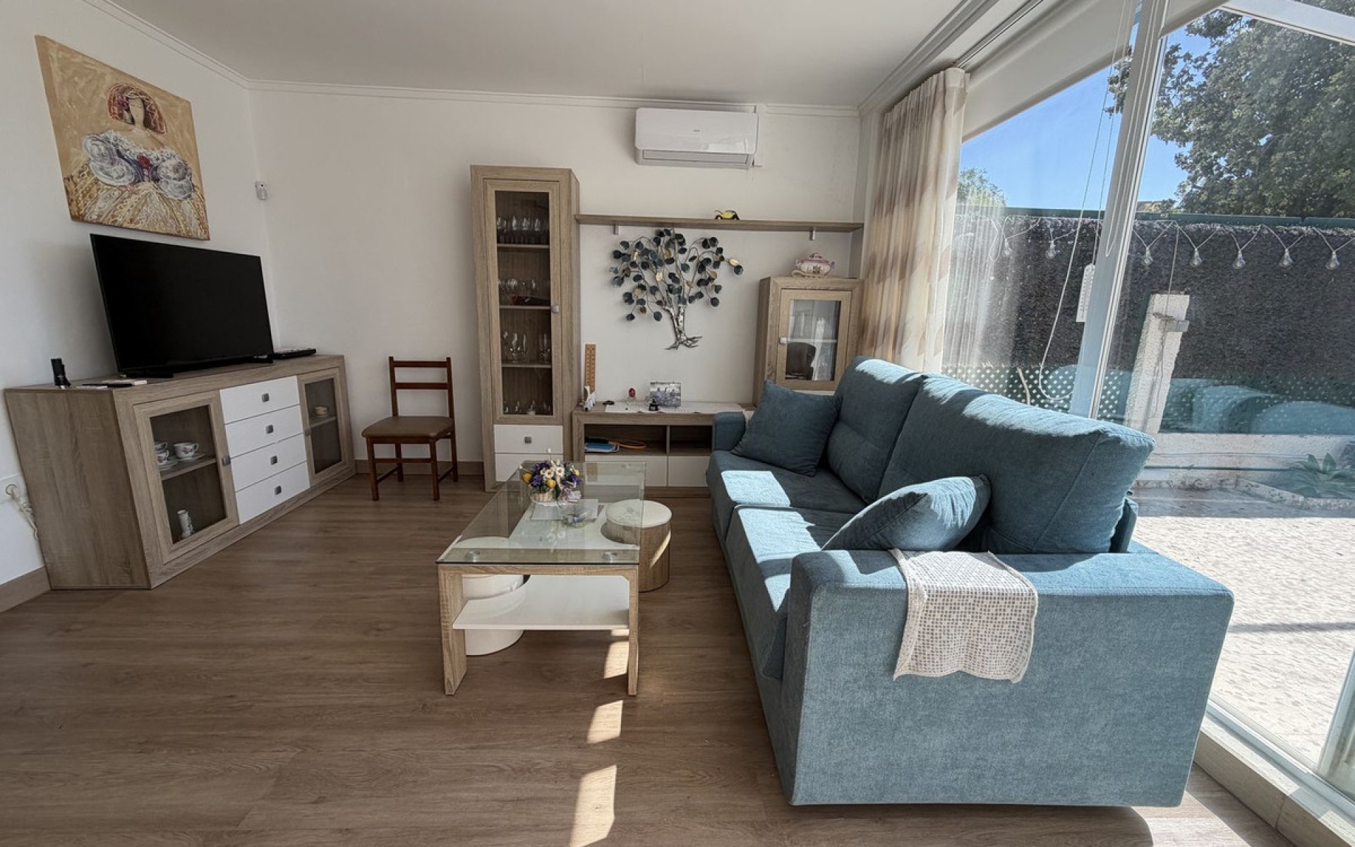 Resale - Villa - Torrevieja - Torrevieja Centro
