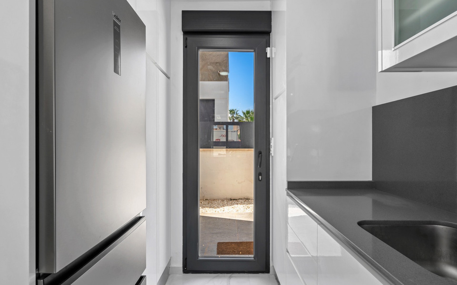Resale - Villa - Torrevieja - Torrevieja Centro