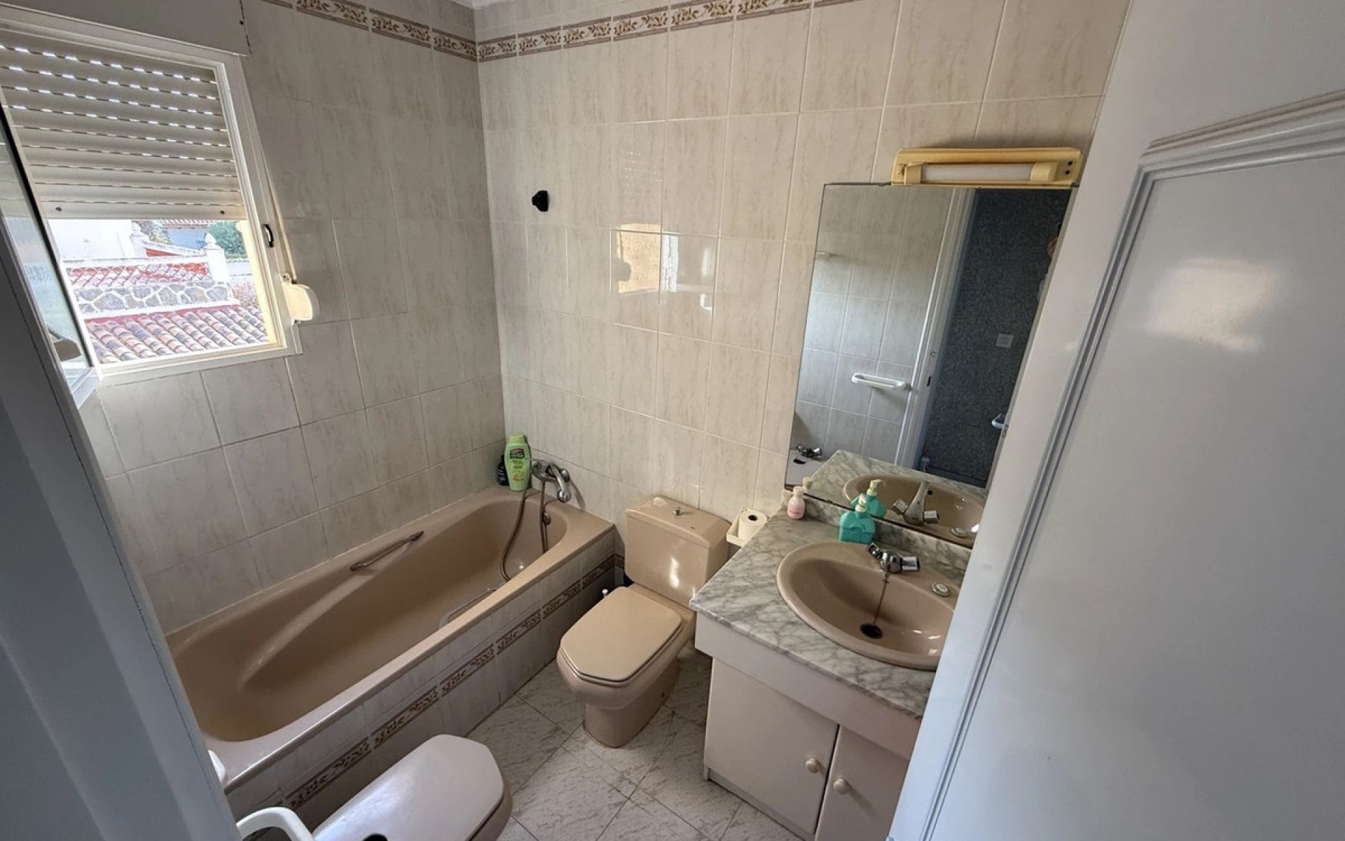Resale - Villa - Torrevieja - Torrevieja Centro