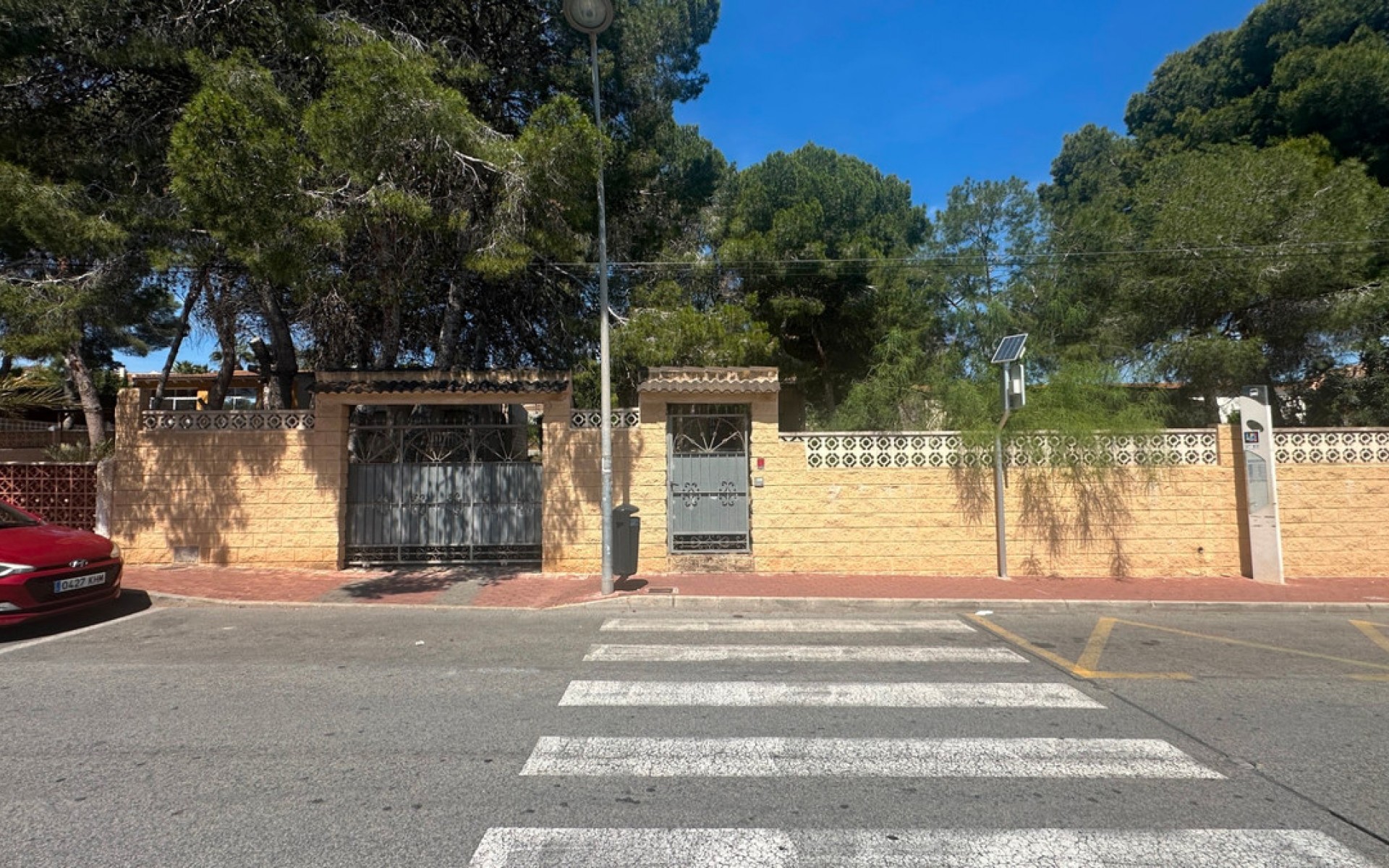 Resale - Villa - Torrevieja - Torrevieja Centro