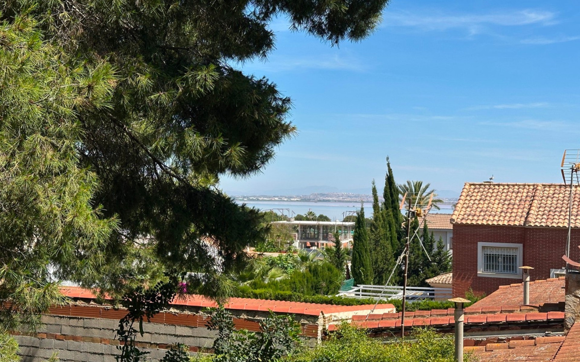Resale - Villa - Torrevieja - Torrevieja Centro