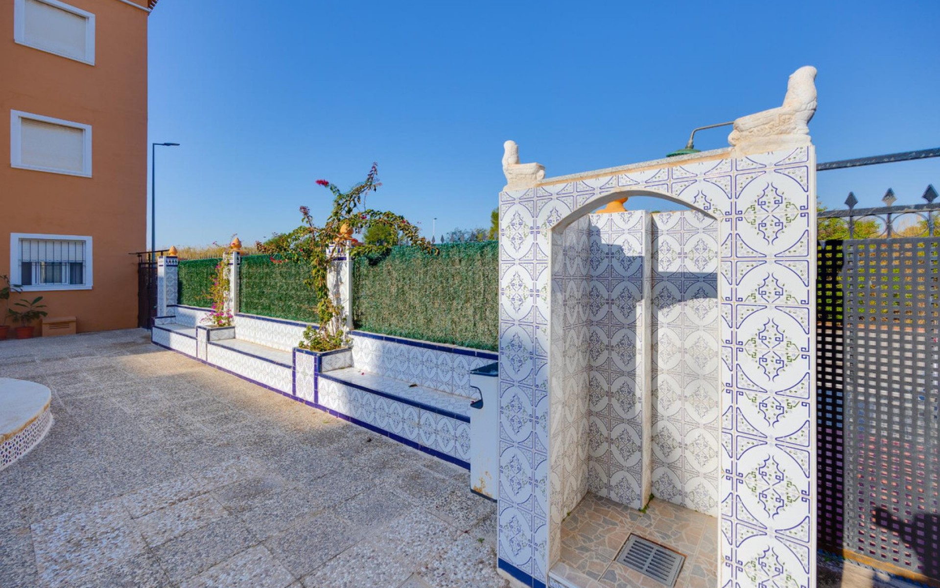 Resale - Villa - Torrevieja - Torrevieja Centro