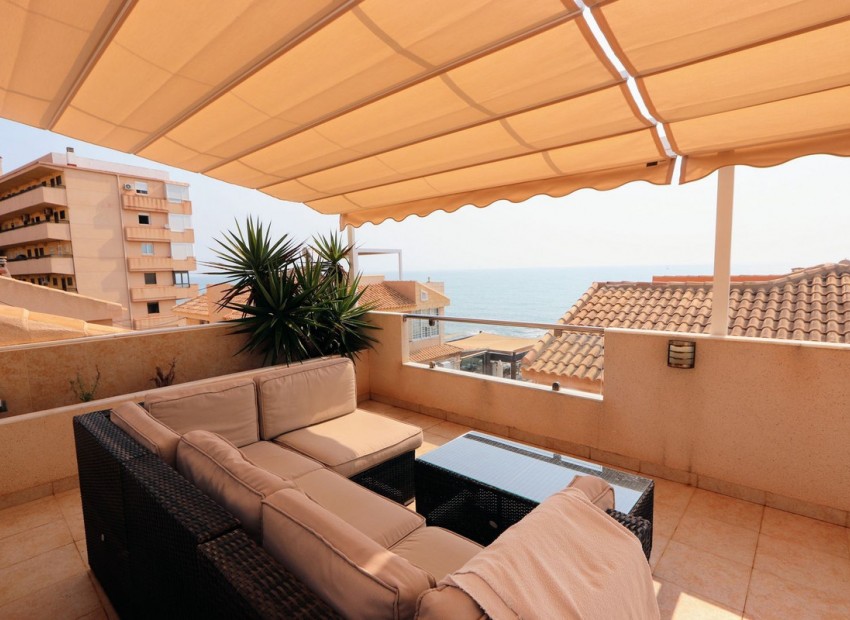 Resale - Villa - Torrevieja - Torrevieja Centro