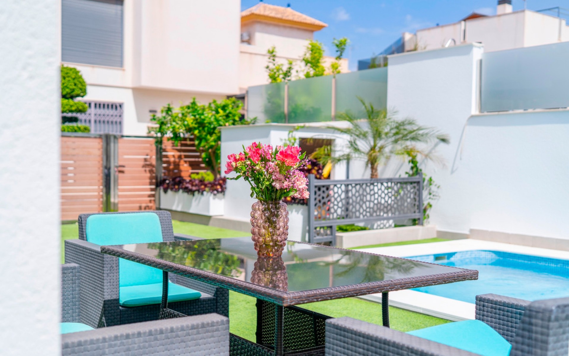 Resale - Villa - Torrevieja - Torrevieja Centro