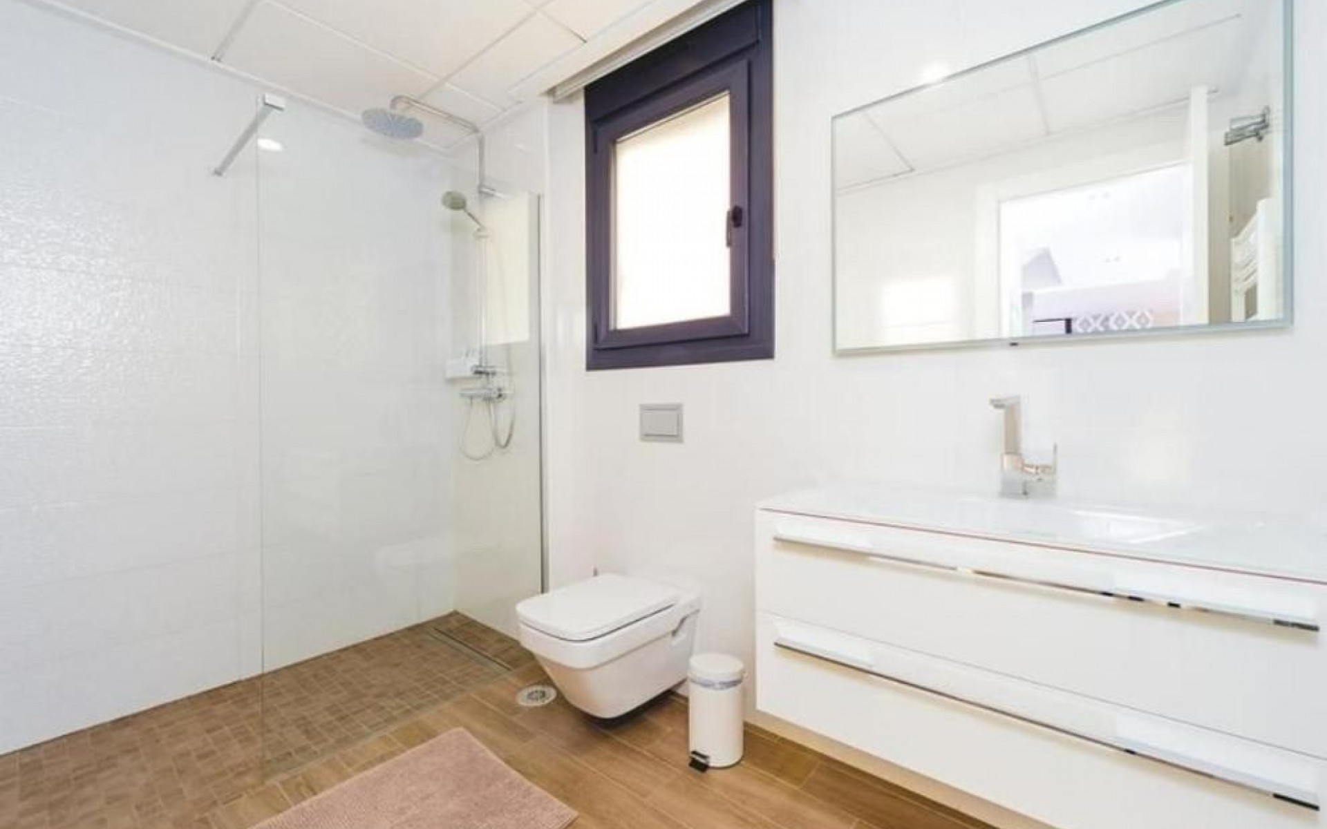 Resale - Villa - Torrevieja - Torrevieja Centro