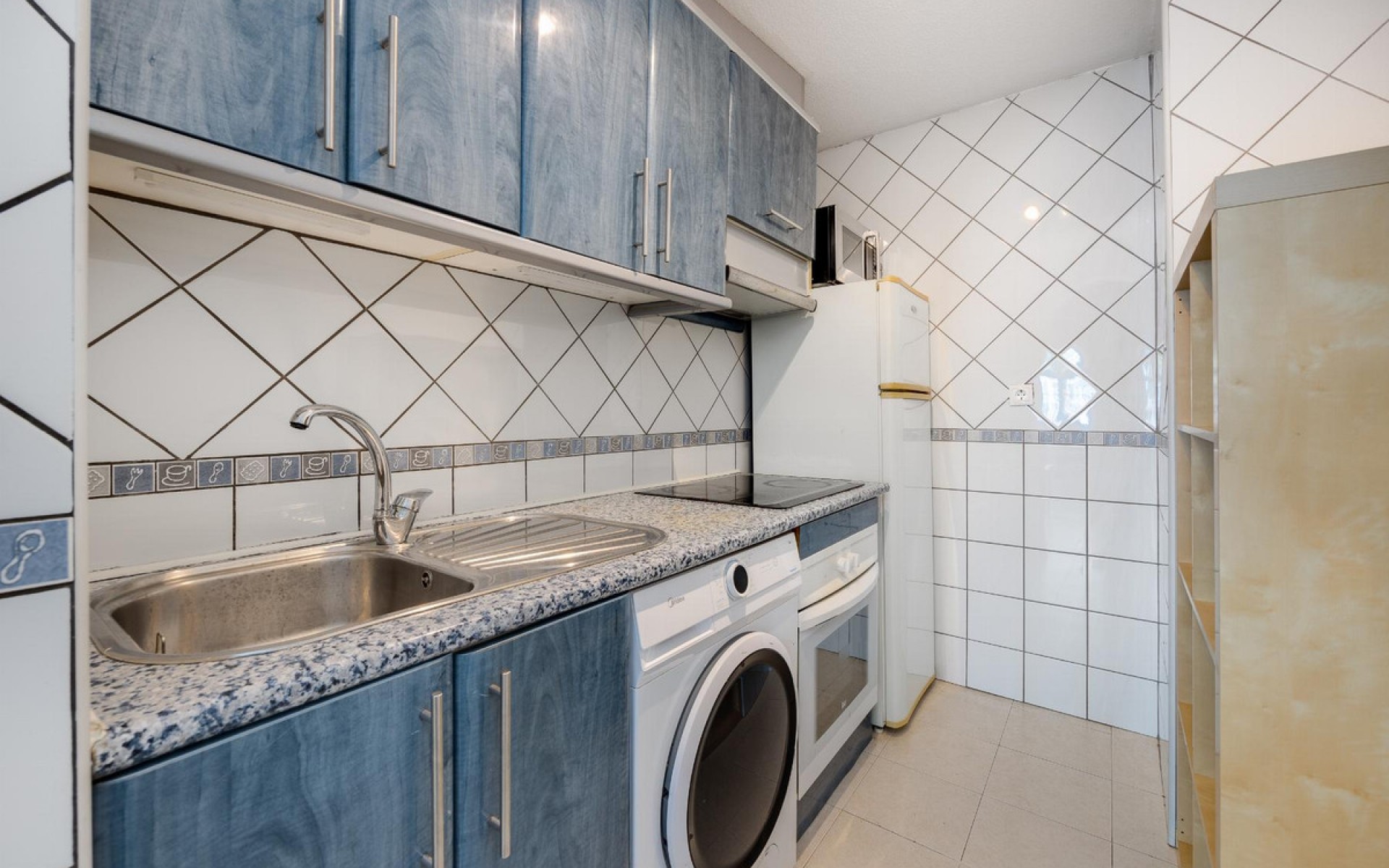 Resale - Villa - Torrevieja - Torrevieja Centro