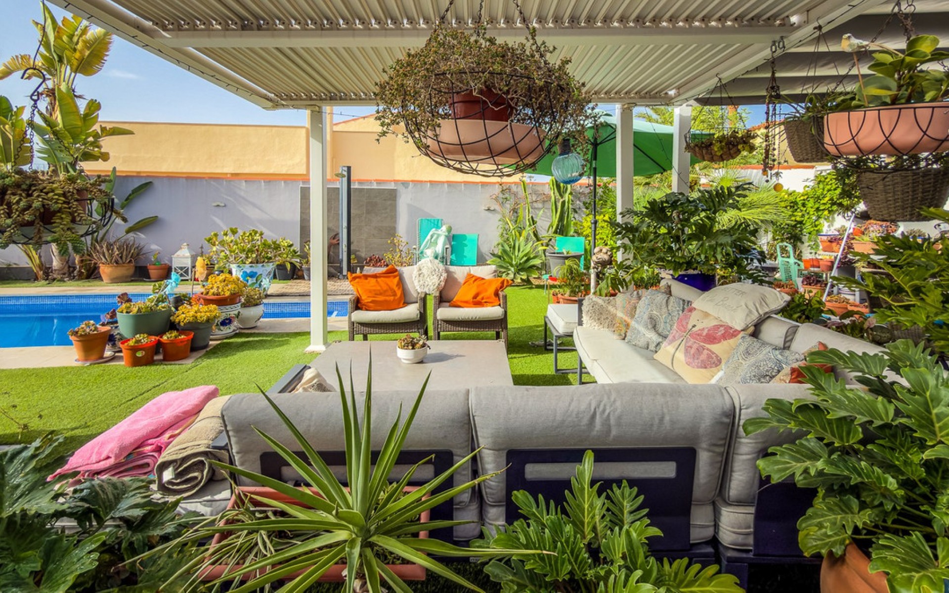 Resale - Villa - Torrevieja - Torrevieja Centro