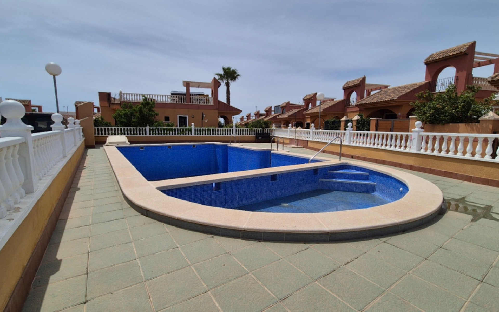 Resale - Villa - Torrevieja - Torrevieja Centro