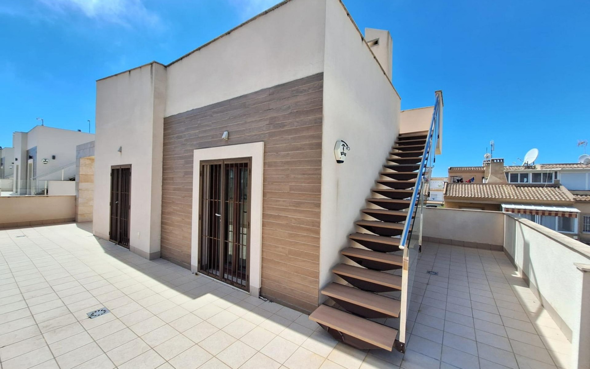 Resale - Villa - Torrevieja - Torrevieja Centro