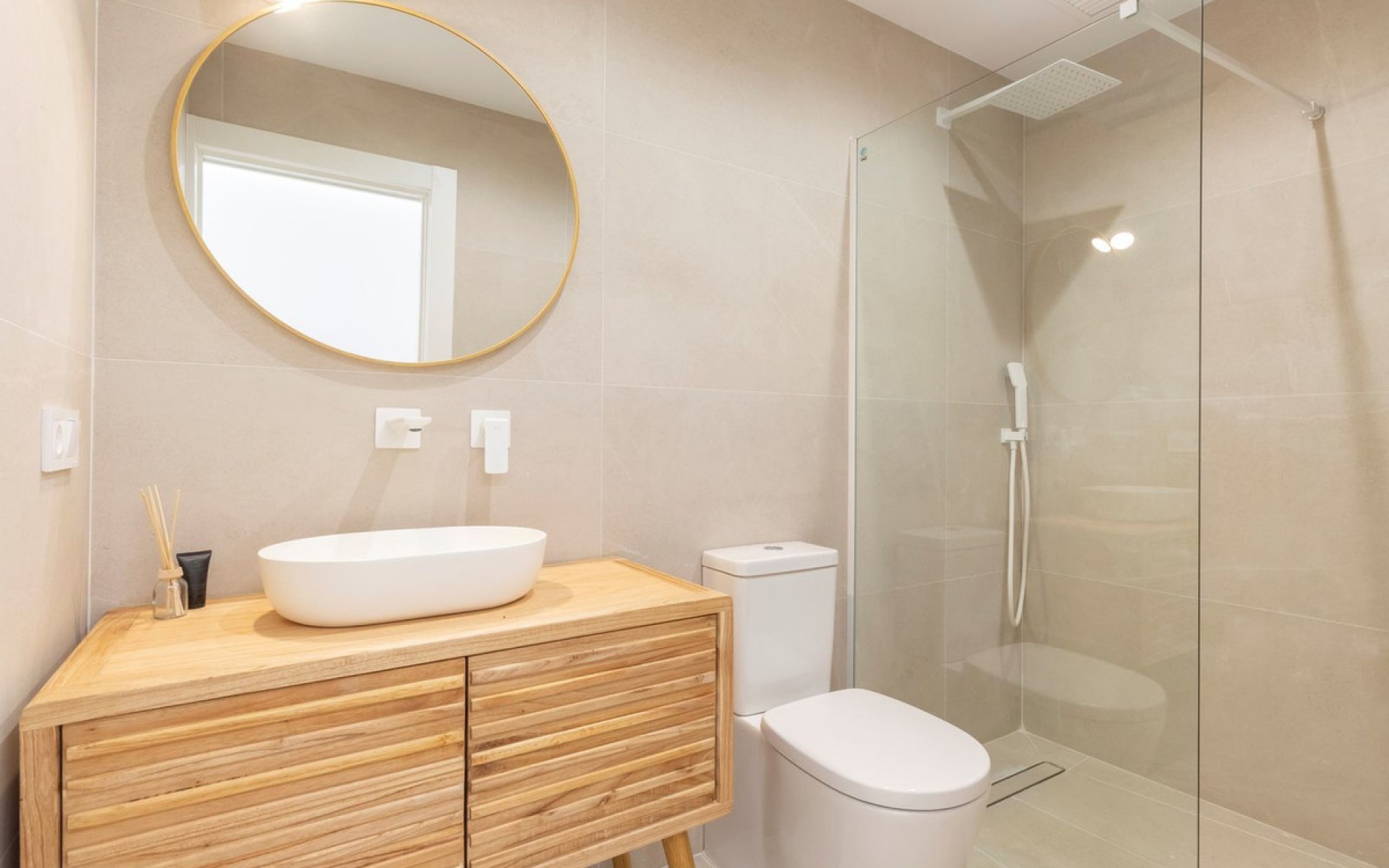 Resale - Villa - Torrevieja - Torrevieja Centro