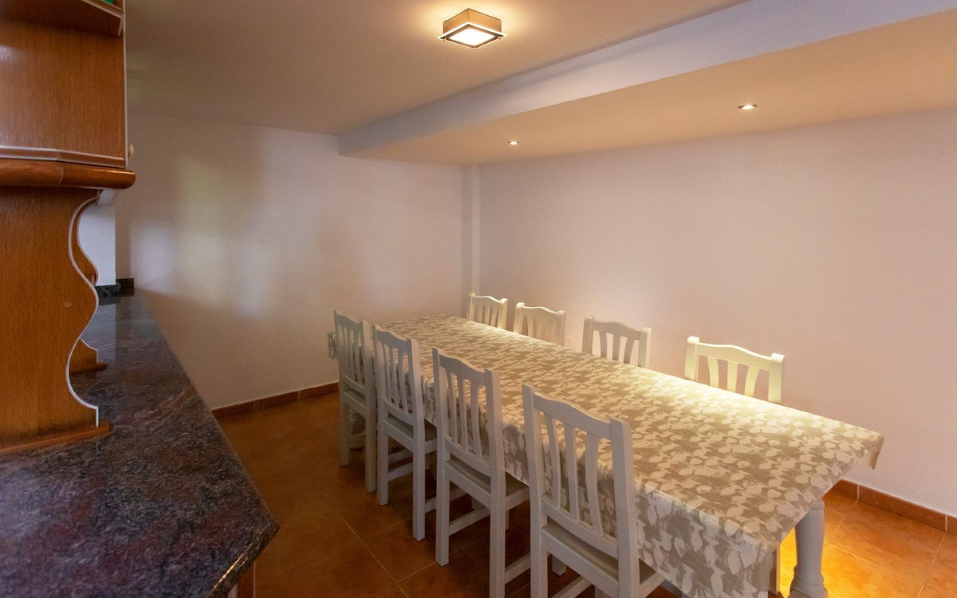 Resale - Villa - Torrevieja - Torrevieja Centro
