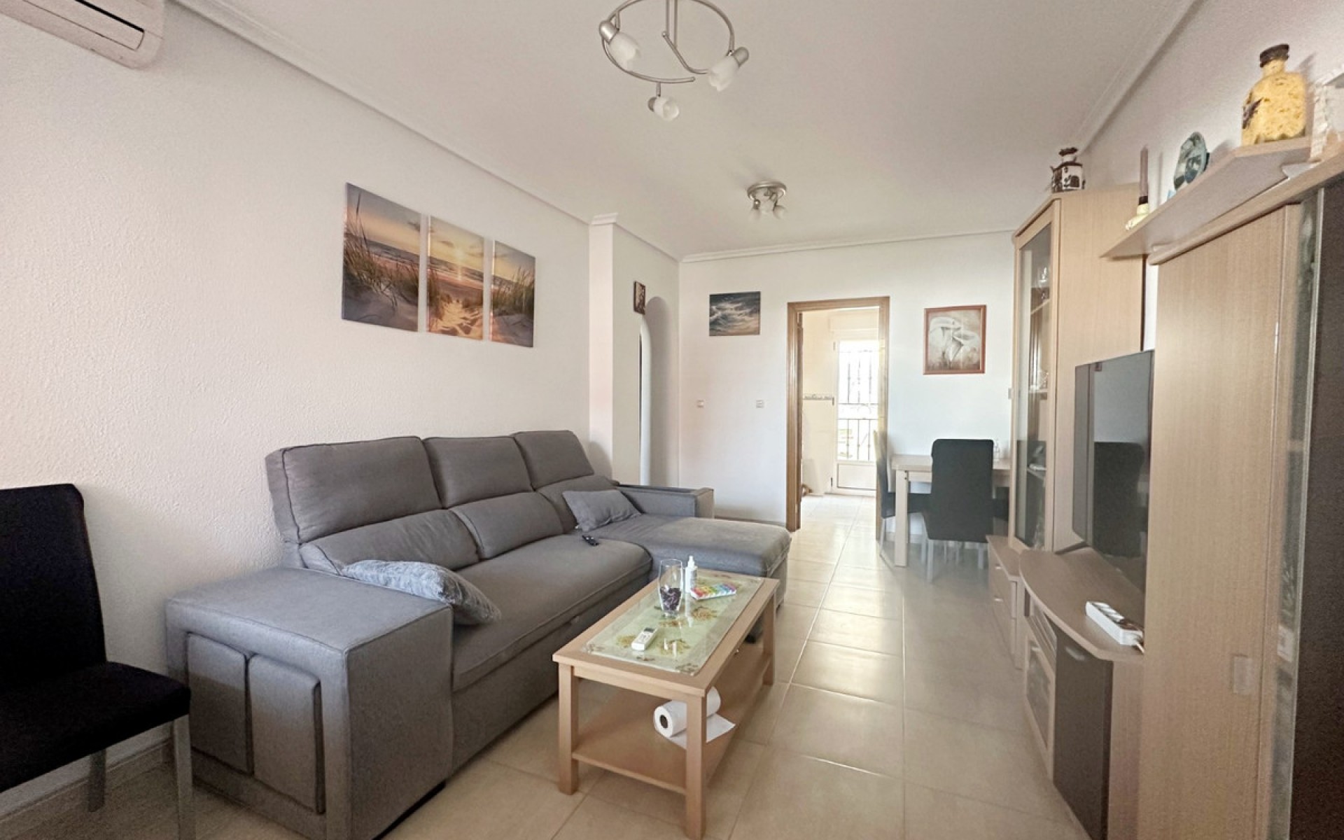 Resale - Villa - Torrevieja - Torrevieja Centro