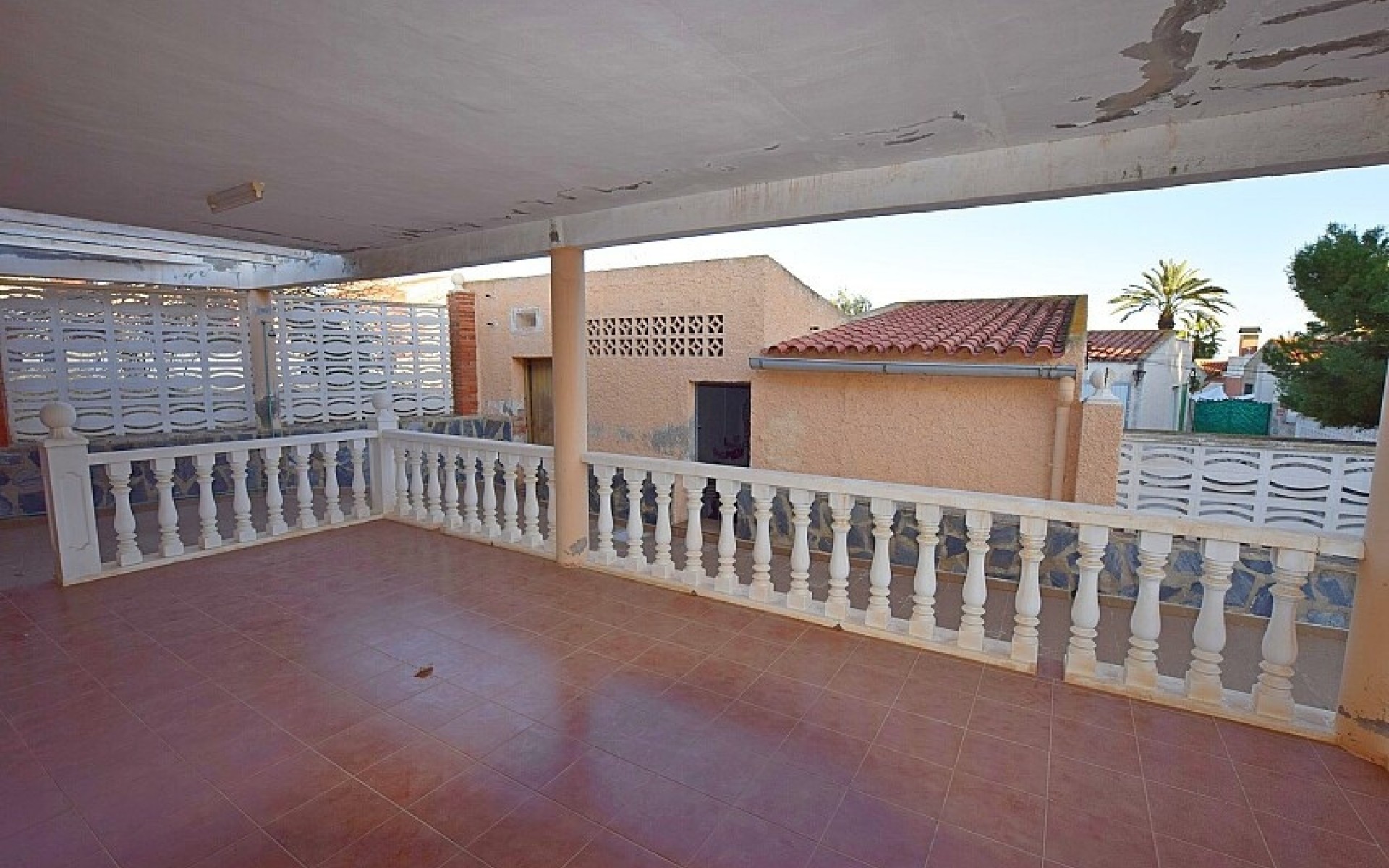 Resale - Villa - Torrevieja - Torrevieja Centro