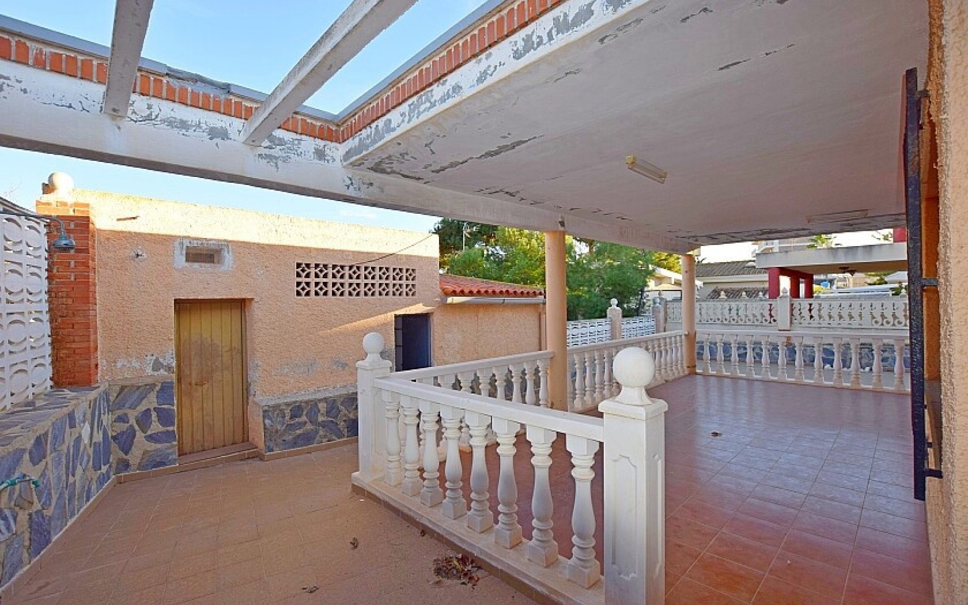 Resale - Villa - Torrevieja - Torrevieja Centro