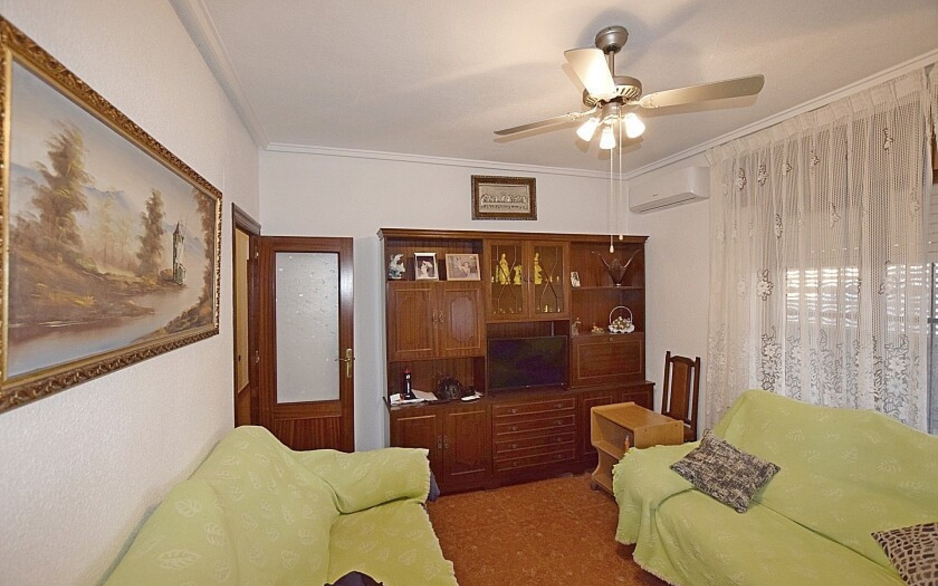 Resale - Villa - Torrevieja - Torrevieja Centro