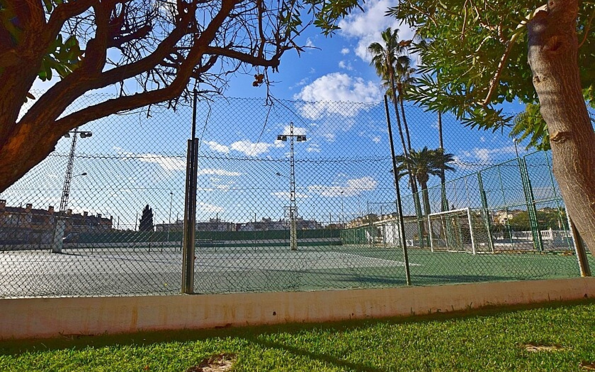 Resale - Villa - Torrevieja - Torrevieja Centro