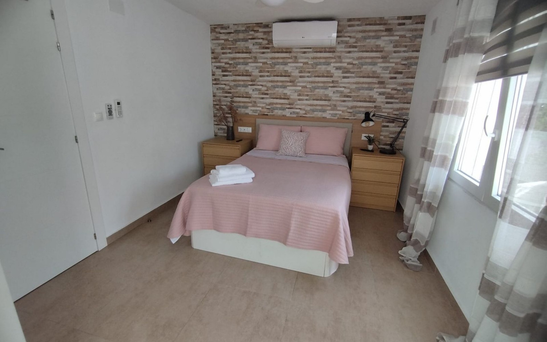 Resale - Villa - Torrevieja - Torrevieja Centro