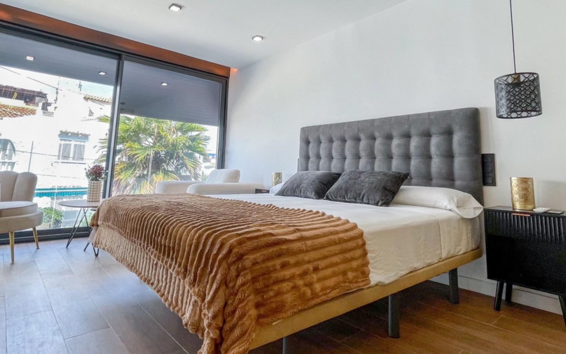 Resale - Villa - Torrevieja - Torrevieja Centro