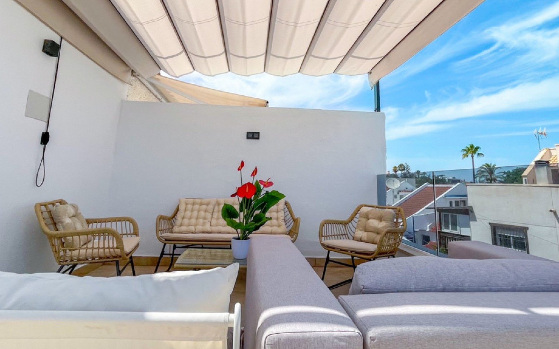 Resale - Villa - Torrevieja - Torrevieja Centro
