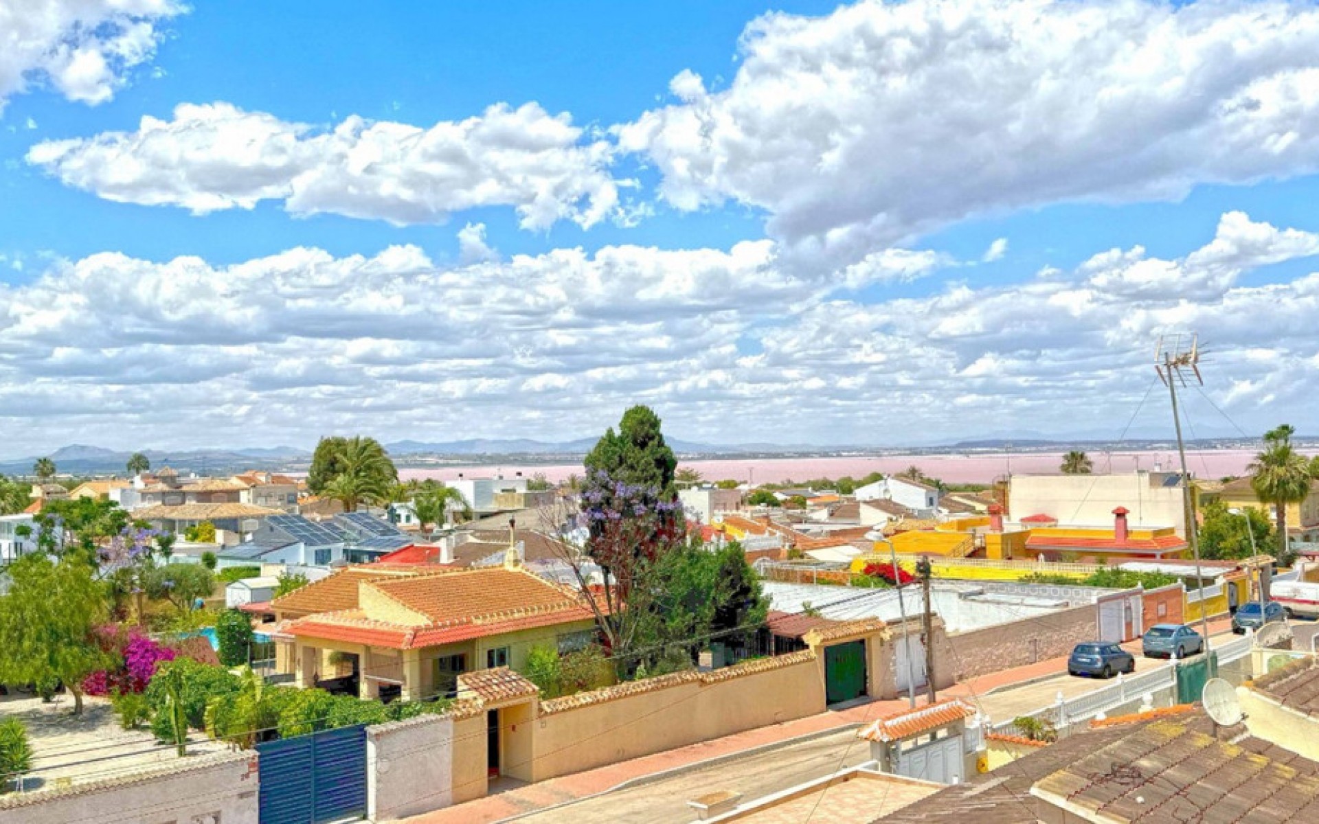 Resale - Villa - Torrevieja - Torrevieja Centro