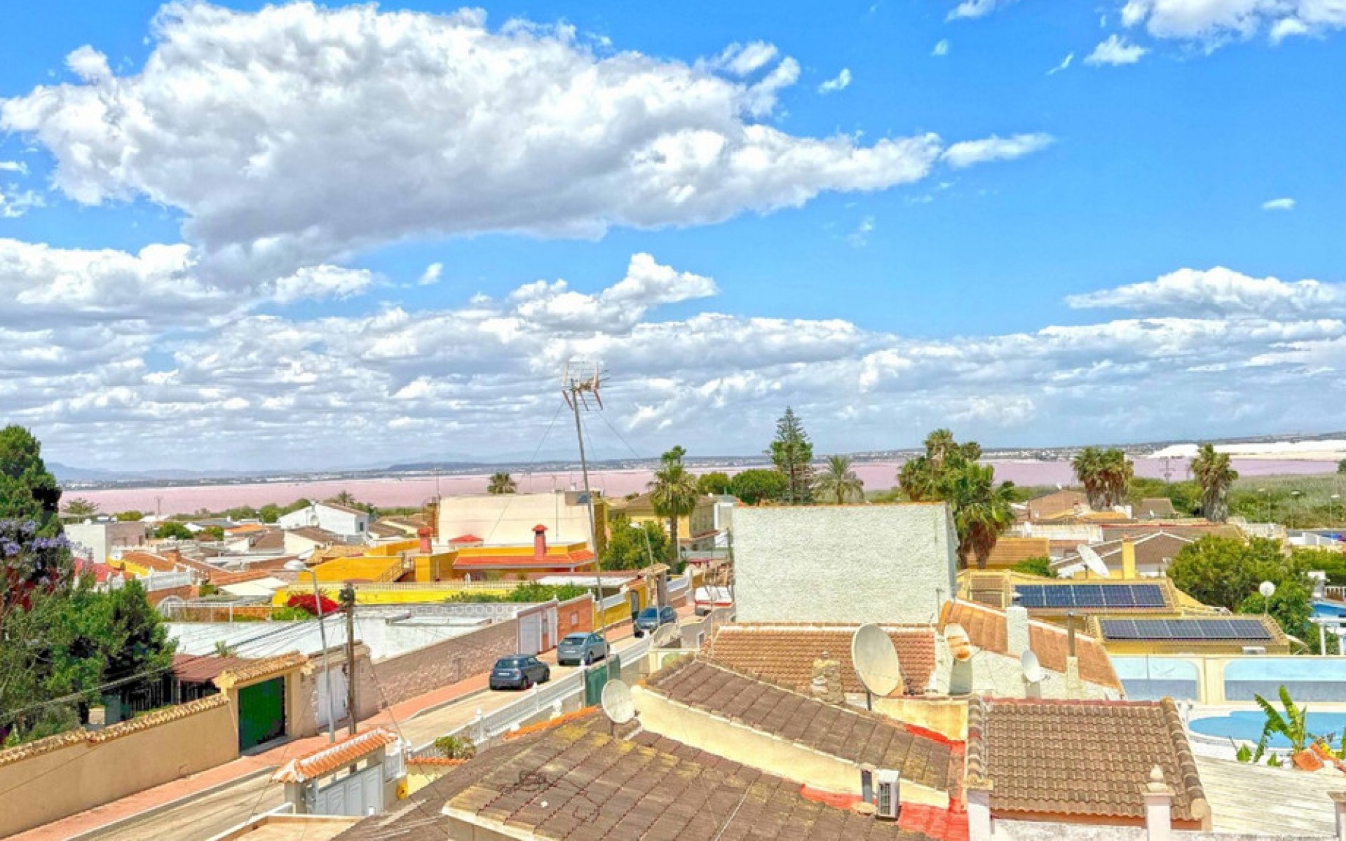 Resale - Villa - Torrevieja - Torrevieja Centro