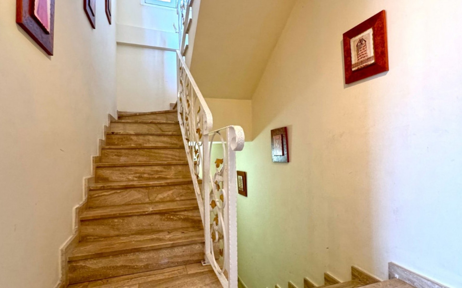Resale - Villa - Torrevieja - Torrevieja Centro
