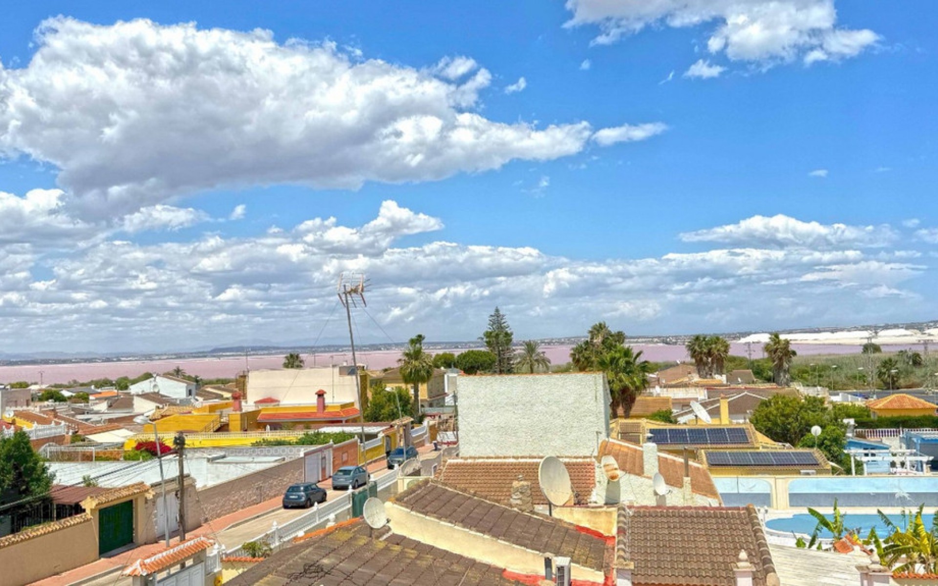 Resale - Villa - Torrevieja - Torrevieja Centro