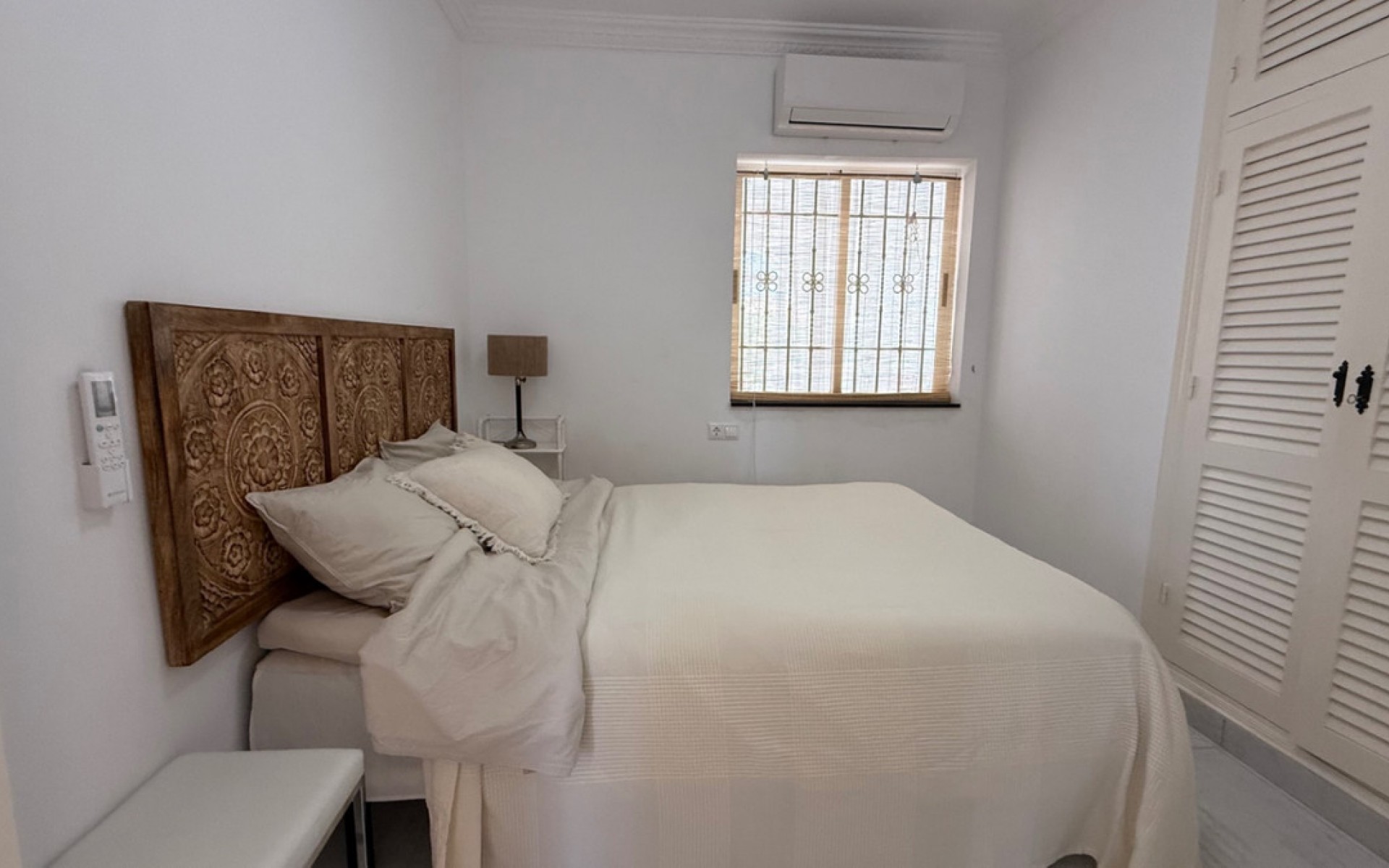 Resale - Villa - Torrevieja - Torrevieja Centro