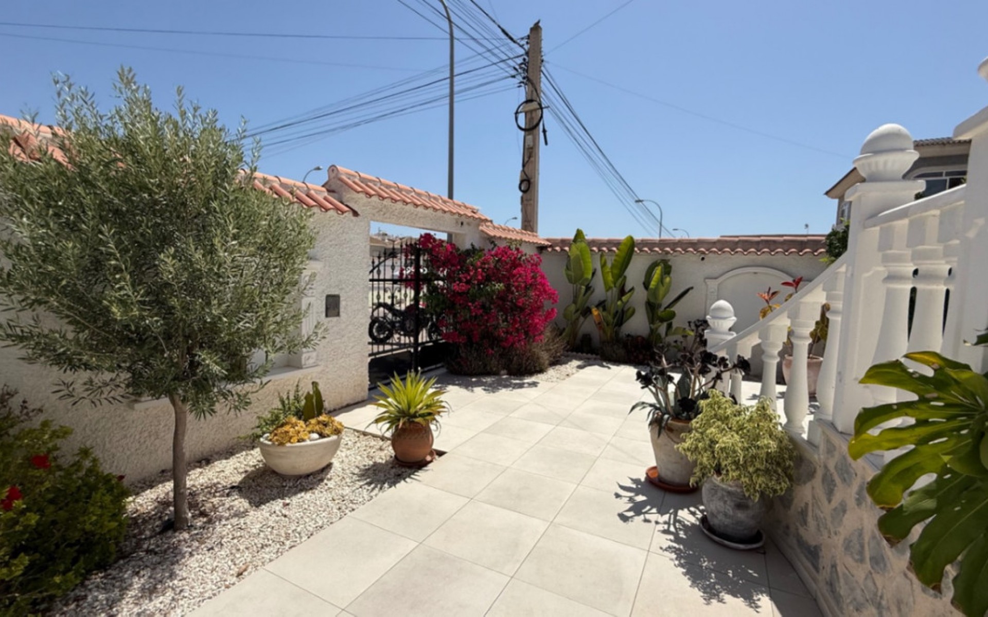 Resale - Villa - Torrevieja - Torrevieja Centro