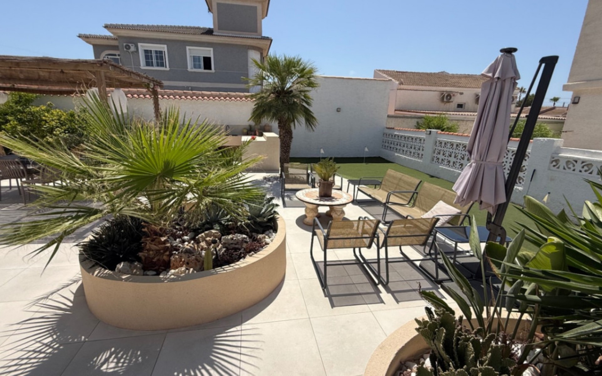 Resale - Villa - Torrevieja - Torrevieja Centro