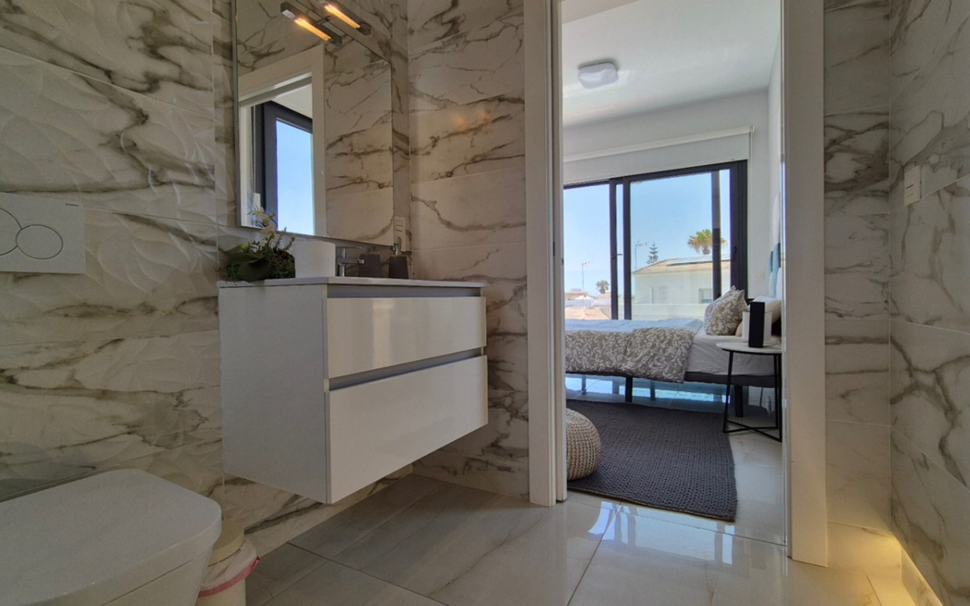 Resale - Villa - Torrevieja - Torrevieja Centro