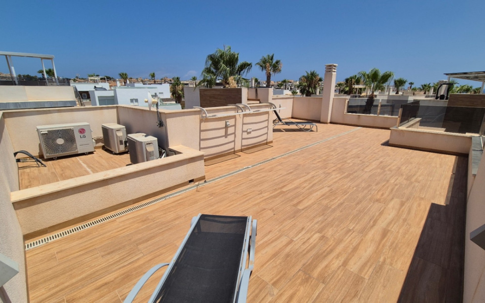 Resale - Villa - Torrevieja - Torrevieja Centro