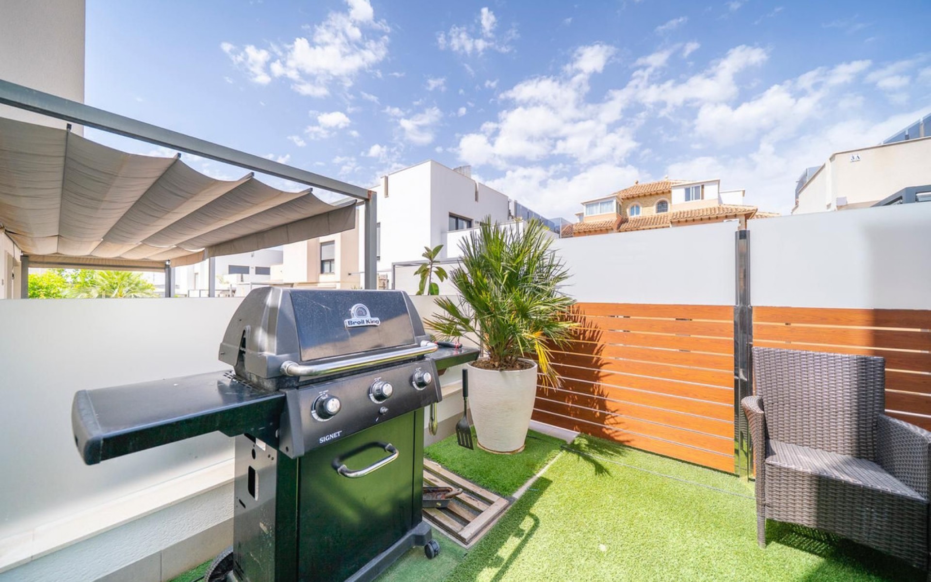 Resale - Villa - Torrevieja - Torrevieja Centro