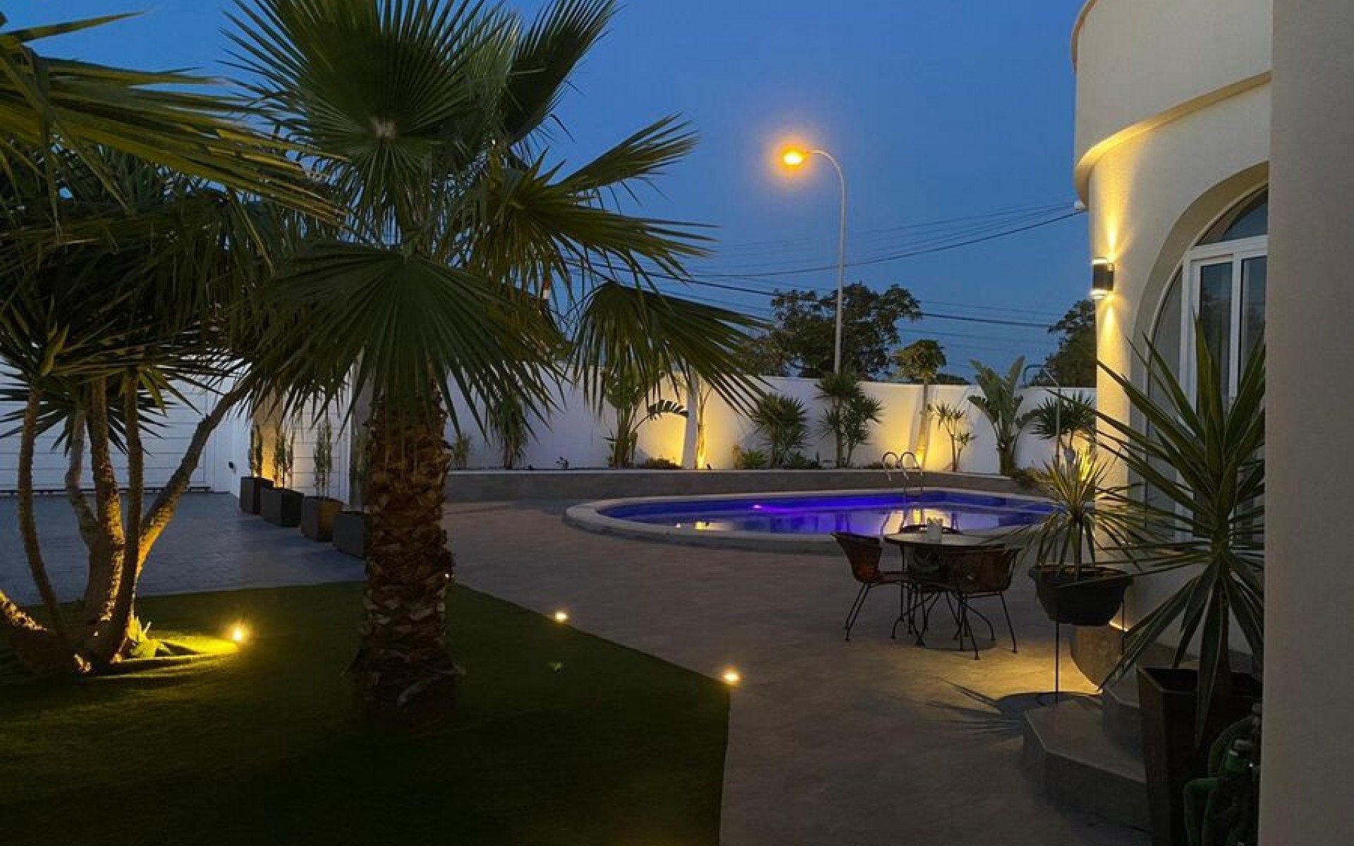 Resale - Villa - Torrevieja - Torrevieja Centro