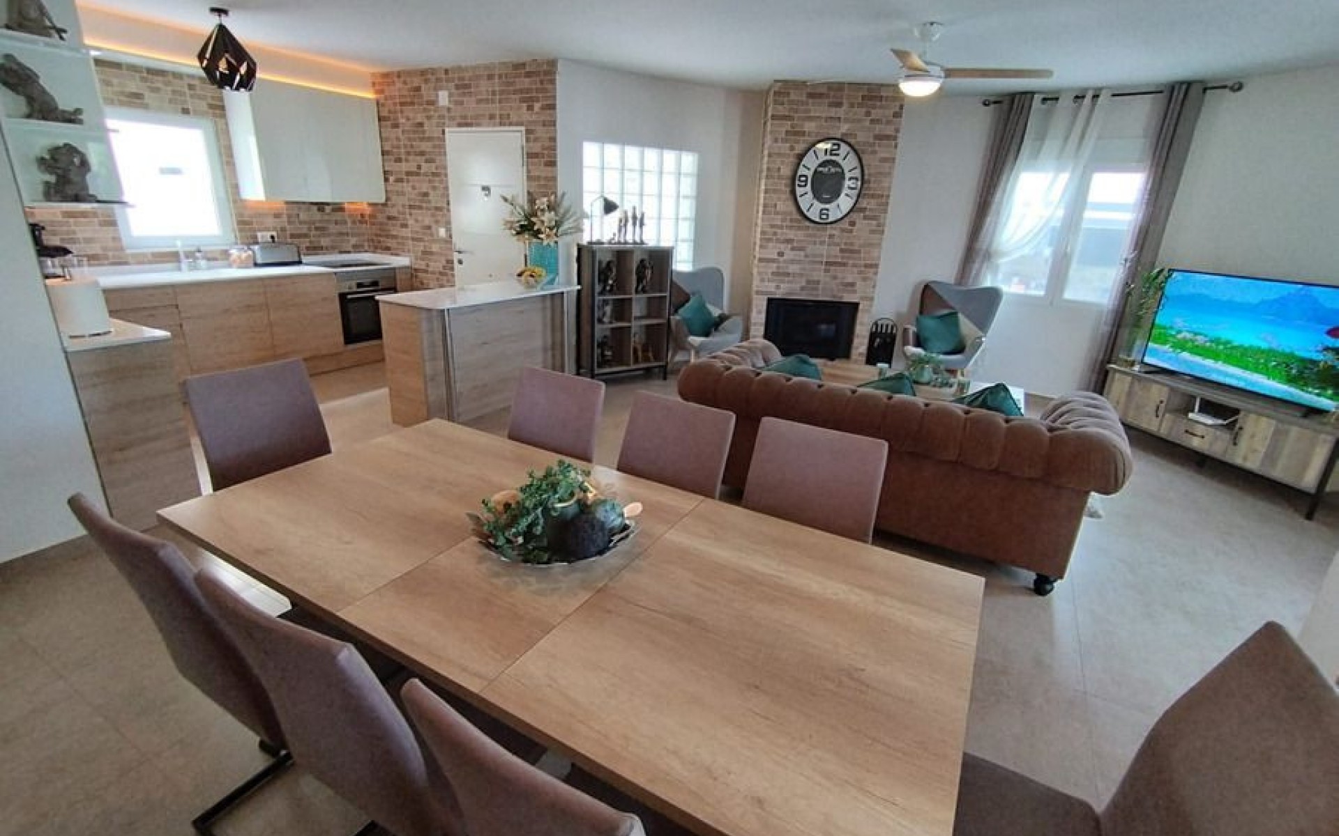 Resale - Villa - Torrevieja - Torrevieja Centro