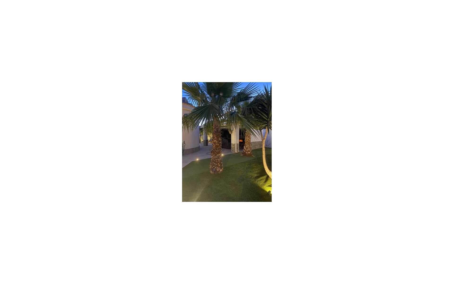 Resale - Villa - Torrevieja - Torrevieja Centro