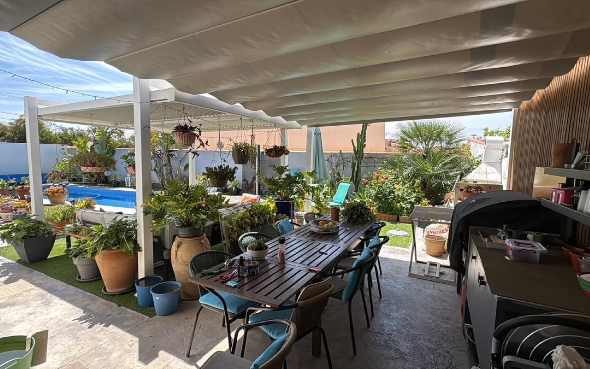 Resale - Villa - Torrevieja - Torrevieja Centro