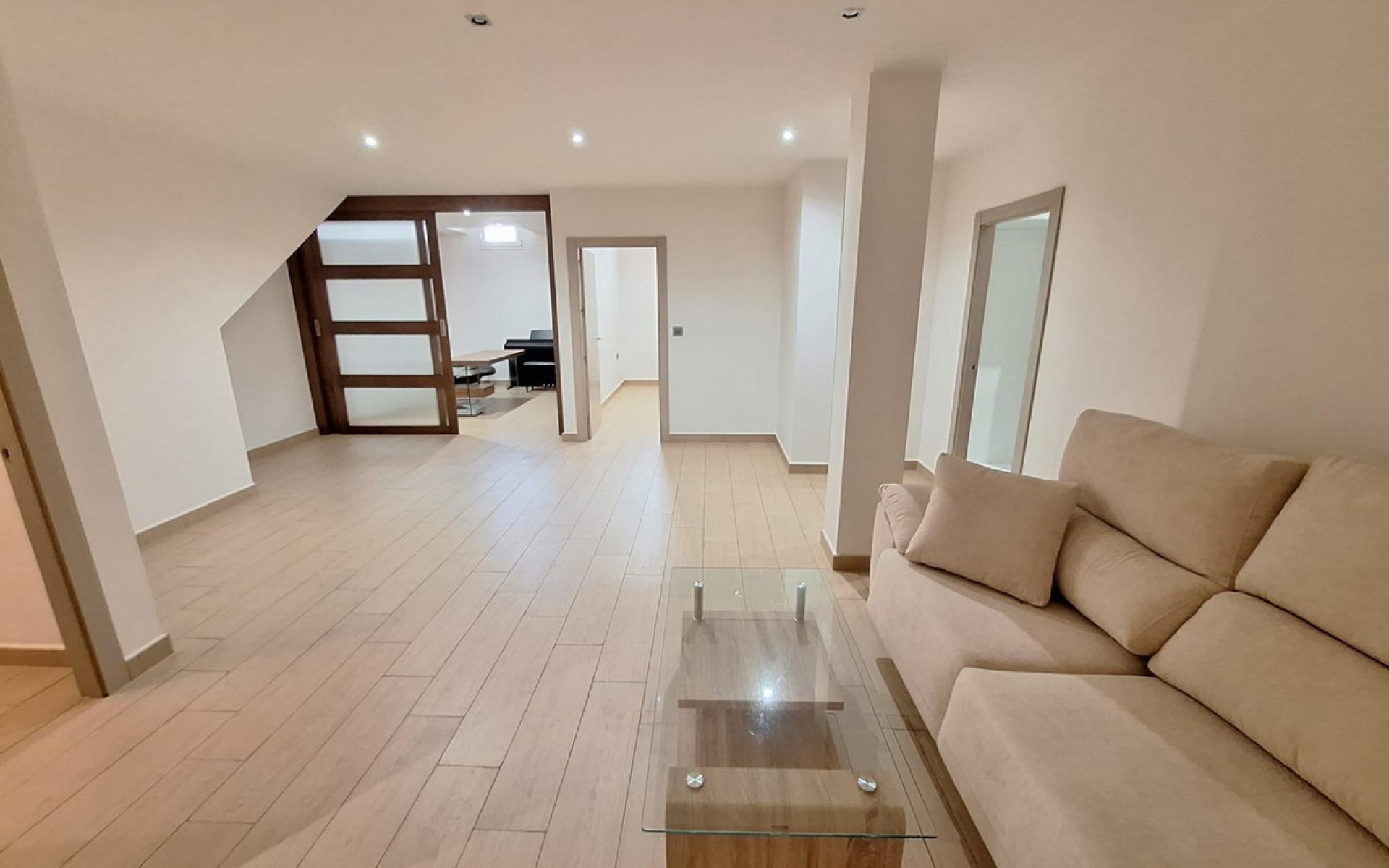 Resale - Villa - Torrevieja - Torrevieja Centro
