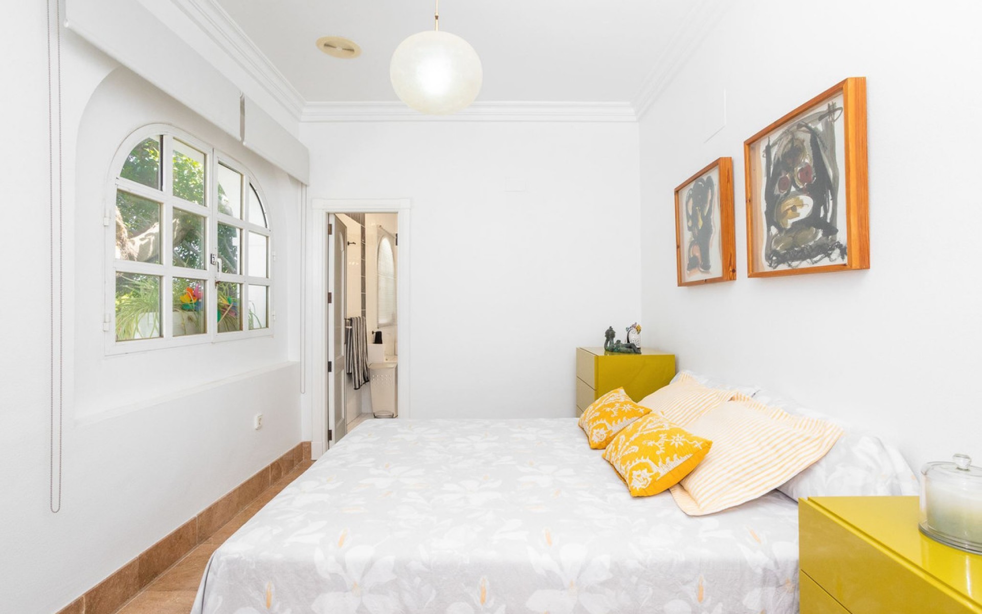 Resale - Villa - Torrevieja - Torrevieja Centro